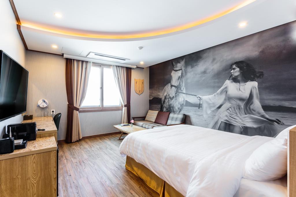 Rex Hotel Согвипхо Экстерьер фото